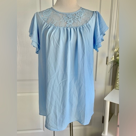 Suzanne Betro Lace Yoke Double Ruffle Sleeve Tunic Too - Picture 3 of 14